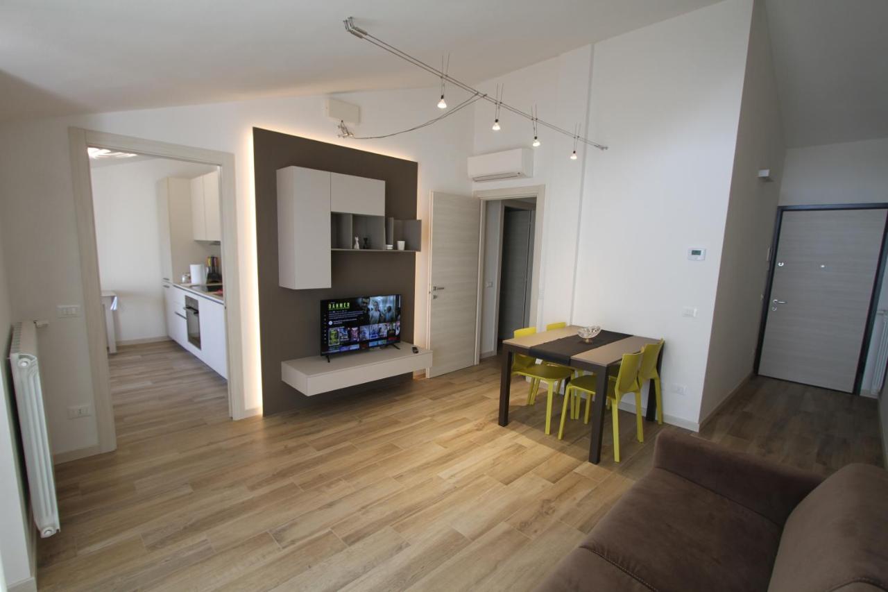 Apartament Attico Arrighi Lukka Zewnętrze zdjęcie